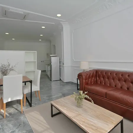 Plaza Constitucion - Larios Apartment *