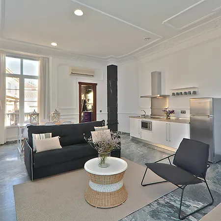 Apartment Plaza Constitucion - Larios