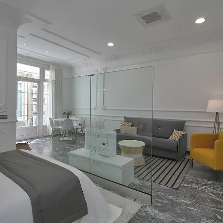 Apartment Plaza Constitucion - Larios *